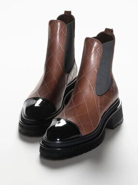 CHANEL 23A Quilted Chelsea Ankle Boots Patent Cap Toe Lug Sole Brown Black 39